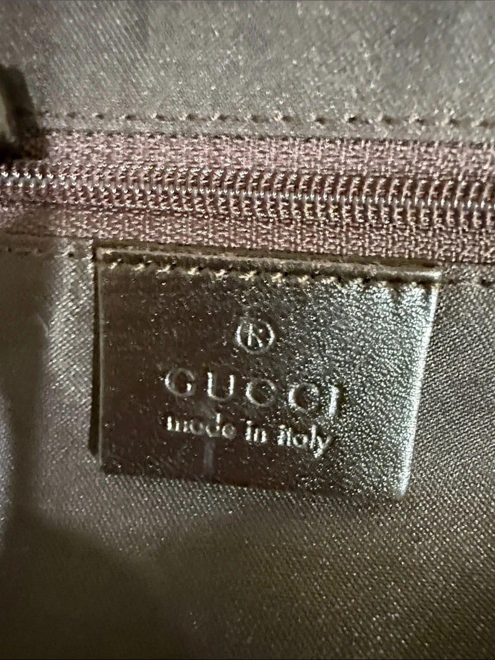 💯% Authentic Gucci Brown GG Canvas Shoulder Bag with dark brown leather Trim